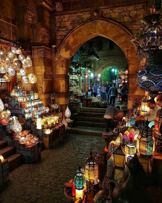 The lanes of the Khan el-Khalili bazaar in Cairo